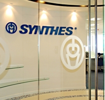 SYNTHES